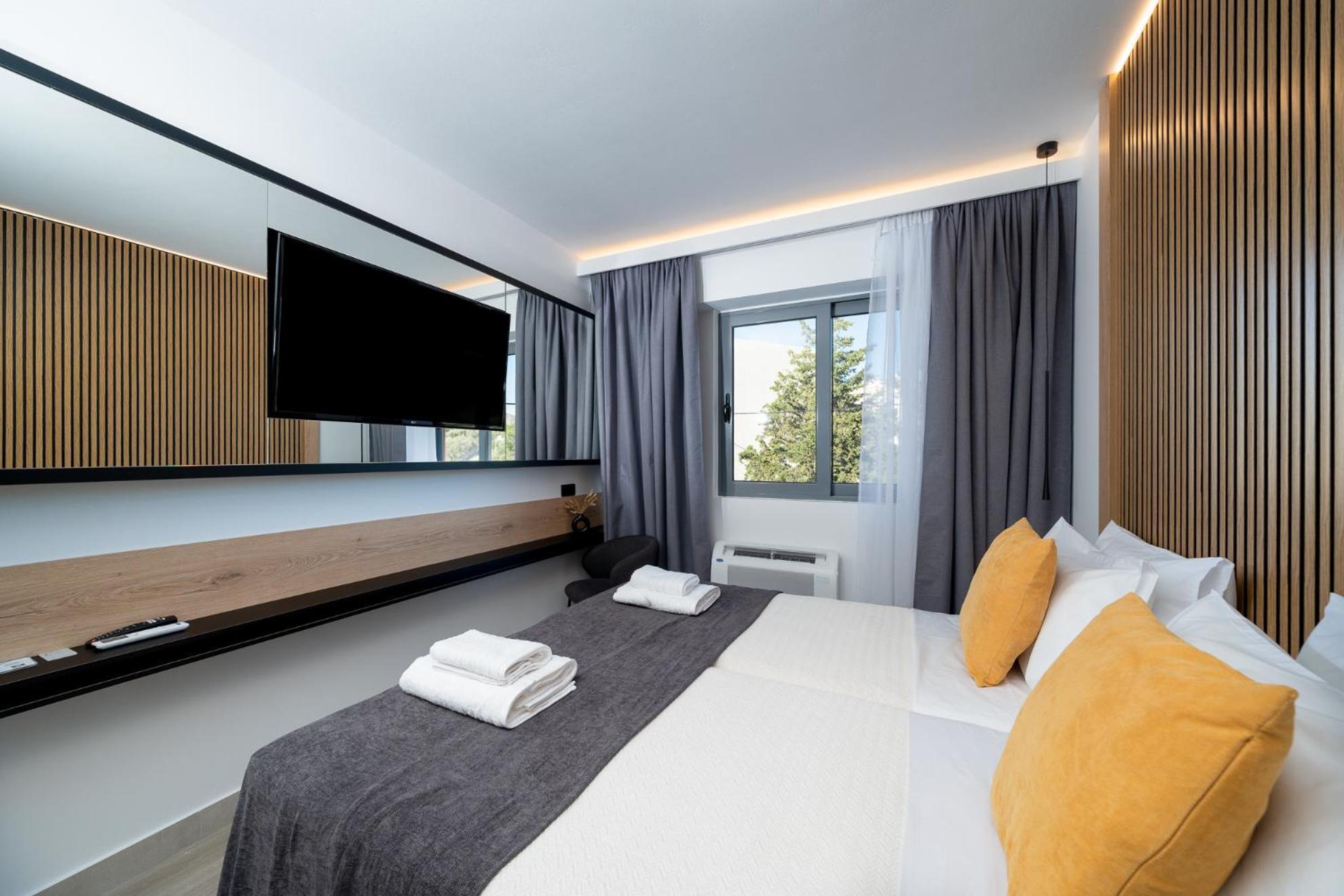 Markópoulon Incorsο - Smart Luxury Stay - Athens Airport - 24Hr Passcode Check In מראה חיצוני תמונה